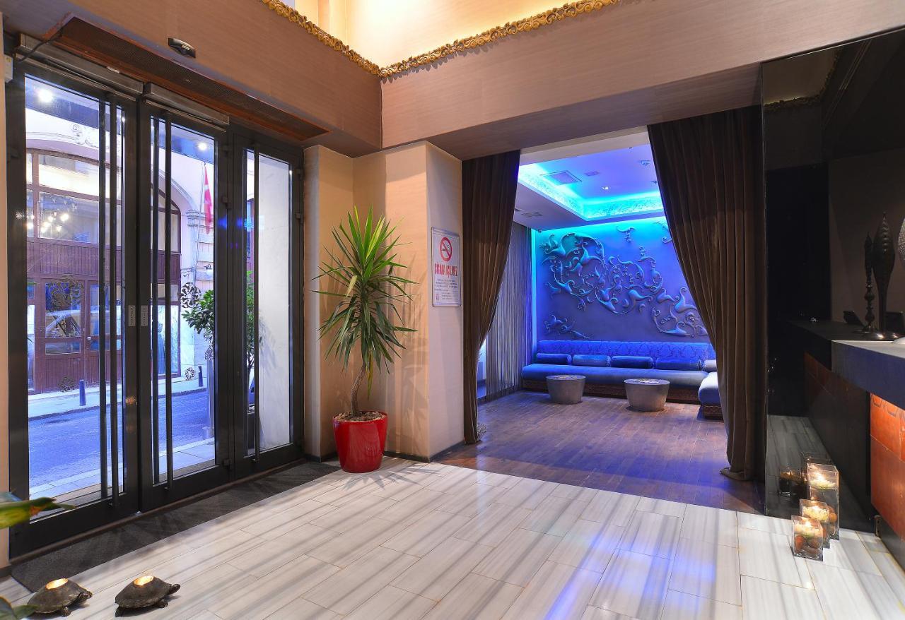 Pera Tulip & Hotel